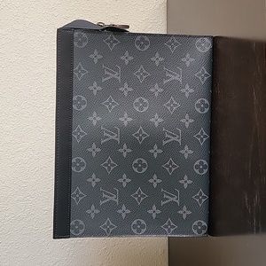 Pochette Voyage MM Monogram Eclipse